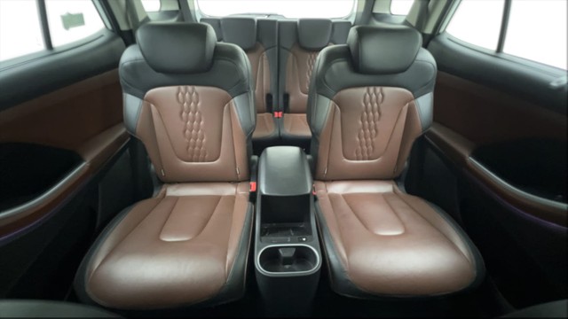 Second-hand 2022 Hyundai Alcazar Platinum 6Str Diesel AT for sale in Gurgaon-27