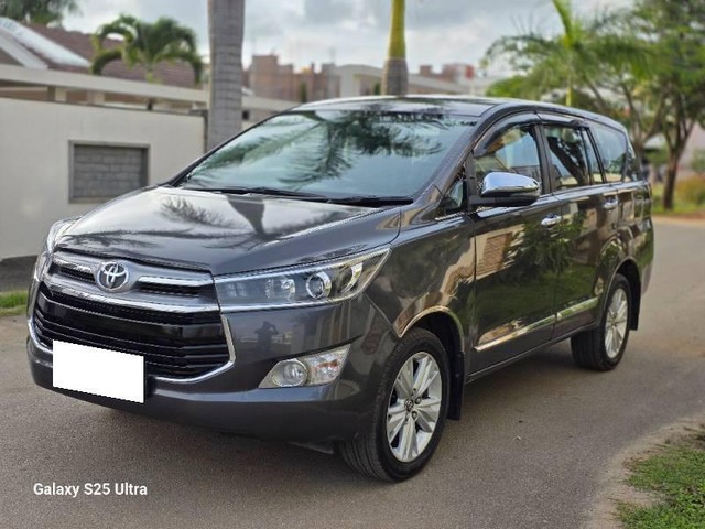 Toyota Innova Crysta 2.4 ZX MT BSIV Second-hand 2018 Toyota Innova Crysta 2.4 ZX MT BSIV for sale in Chikmagalur-8