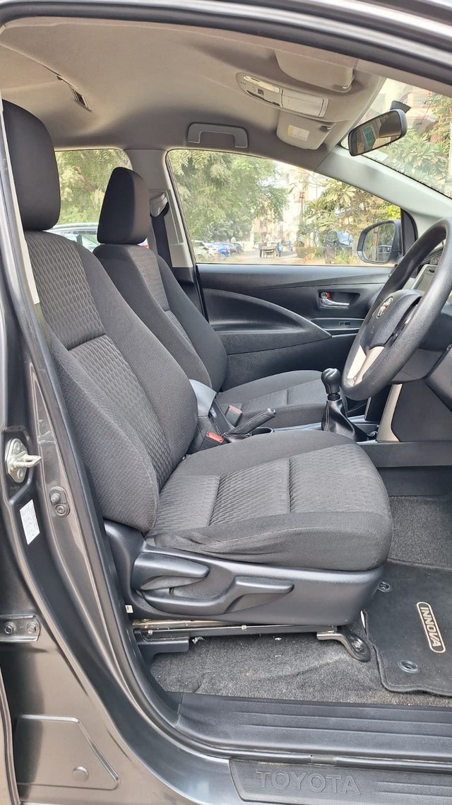 Second-hand 2020 Toyota Innova Crysta 2.4 GX 7 STR for sale in Gurgaon-15