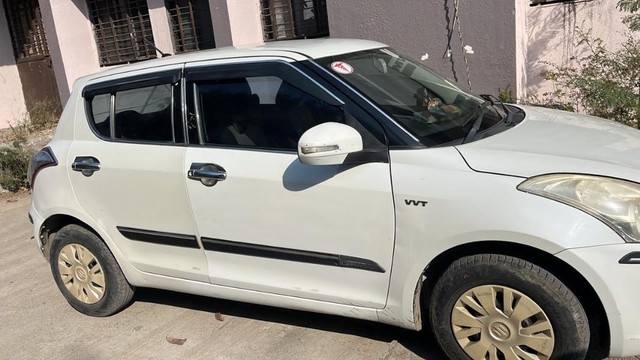 Maruti Swift VXI Second-hand 2013 Maruti Swift VXI for sale in Nanded-1