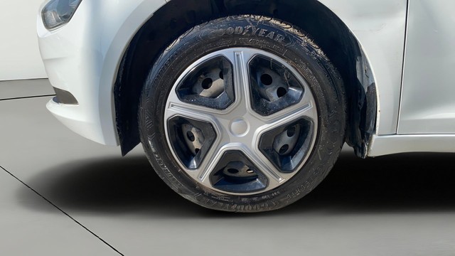 Second-hand 2021 Tata Altroz XT Diesel BSVI for sale in Jaipur-30