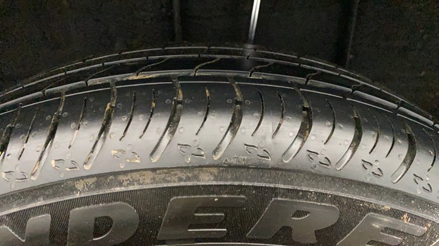 Second-hand 2021 Renault Kiger RXZ Turbo for sale in Lucknow-32