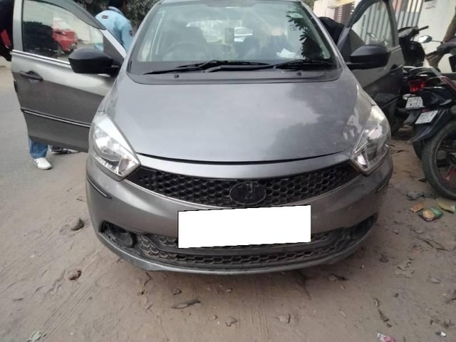 Second-hand 2018 Tata Tiago 1.05 Revotorq XM for sale in Manesar-2