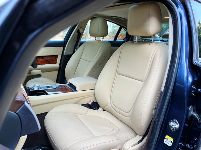 Second-hand 2016 Jaguar XF 3.0 Litre S Premium Luxury for sale in New Delhi-5