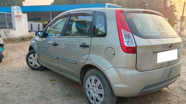 Second-hand 2014 Ford Figo Diesel ZXI for sale in Orai-1