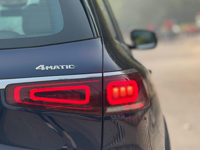 Second-hand 2022 Mercedes-Benz GLS 400d 4MATIC BSVI for sale in New Delhi-10