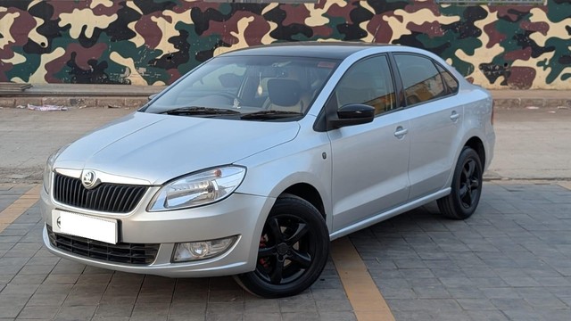 Second-hand 2015 Skoda Rapid 1.5 TDI Ambition Plus for sale in Kalyan-9
