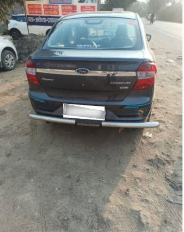 Second-hand 2021 Ford Aspire Titanium Plus Diesel for sale in Lucknow-3