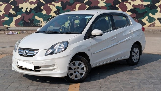 Second-hand 2015 Honda Amaze S i-Vtech for sale in Kalyan-5
