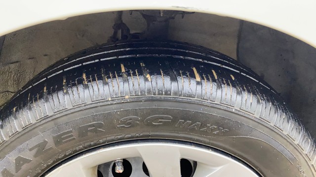 Second-hand 2015 Hyundai Grand i10 Sportz for sale in Ahmedabad-28