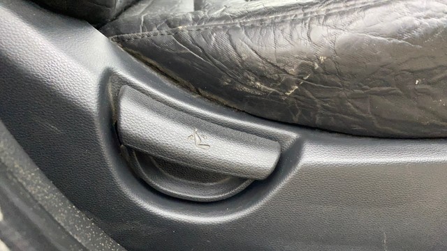 Second-hand 2015 Hyundai Grand i10 Sportz for sale in Ahmedabad-18