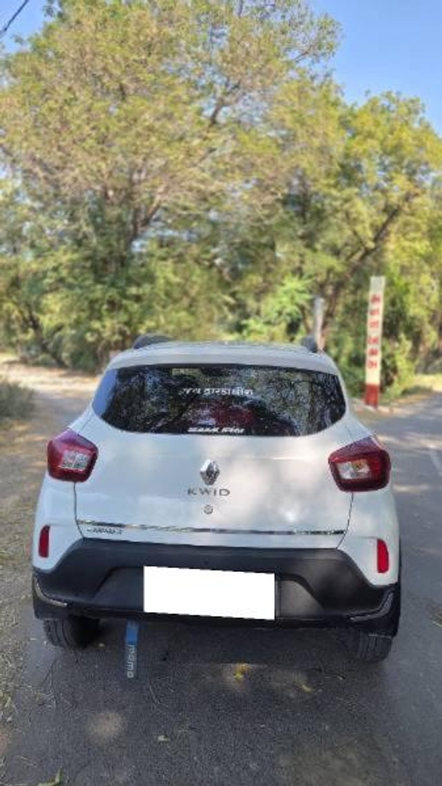 Second-hand 2021 Renault KWID 1.0 RXT Opt for sale in Bharuch-2