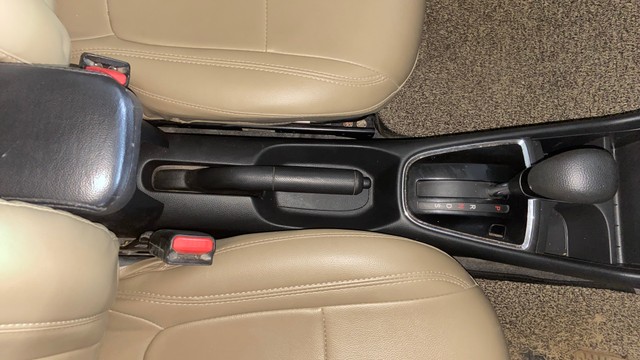 Second-hand 2019 Honda Amaze V CVT Petrol BSIV for sale in Surat-13