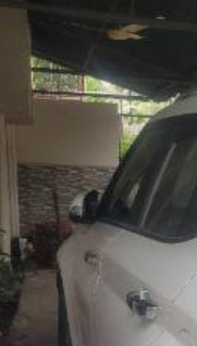 Second-hand 2021 Hyundai Venue SX Plus Turbo DCT for sale in Guwahati-3