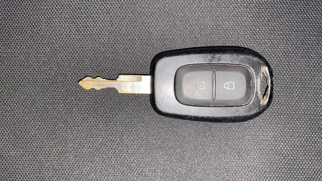 Second-hand 2018 Datsun RediGO AMT 1.0 T Option for sale in Kochi-21