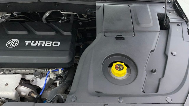 Second-hand 2021 MG Hector 1.5 Turbo Smart for sale in Chennai-29