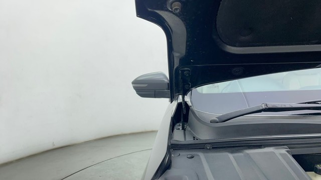 Second-hand 2021 MG Hector 1.5 Turbo Smart for sale in Chennai-38