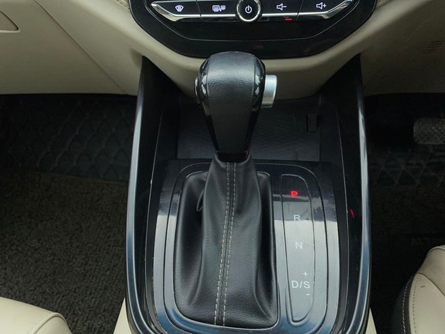 Second-hand 2021 MG Hector 1.5 Turbo Smart for sale in Chennai-12