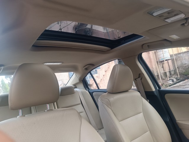 Second-hand 2017 Honda City i VTEC VX for sale in Jabalpur-11