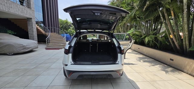 Second-hand 2019 Land Rover Range Rover Velar D180 S for sale in Jabalpur-10