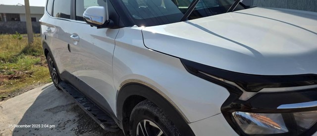 Second-hand 2022 Kia Carens Prestige Plus Turbo 2022-2023 for sale in Ranga reddy-9