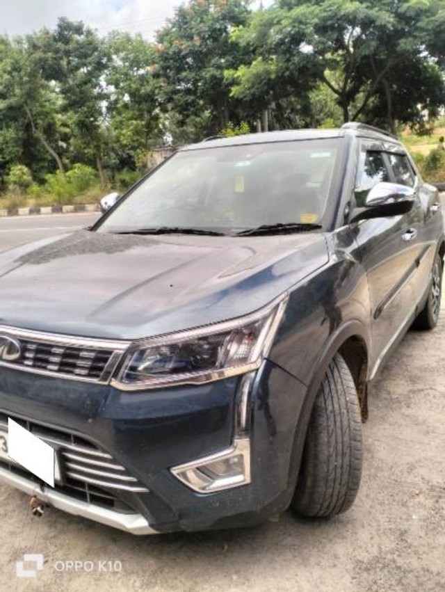 Second-hand 2022 Mahindra XUV300 W8 Option BSVI for sale in Karimnagar-4