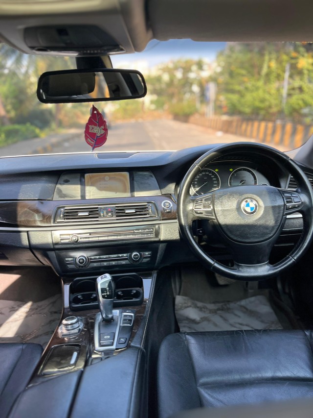 Second-hand 2012 BMW 5 Series 520d Sedan for sale in Mumbai-15