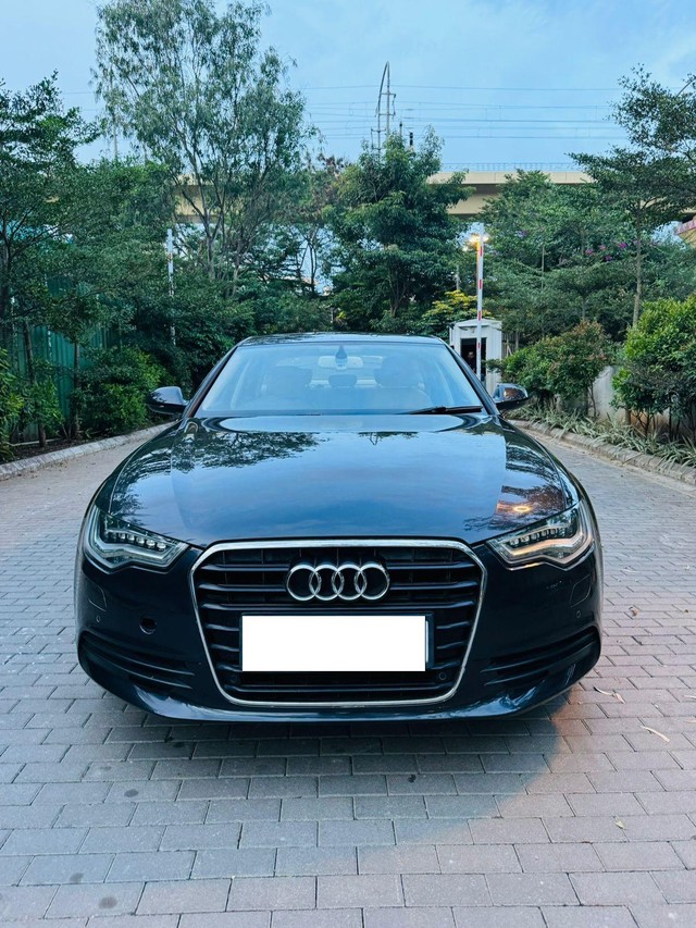 Second-hand 2012 Audi A6 2.0 TDI for sale in Pune-5