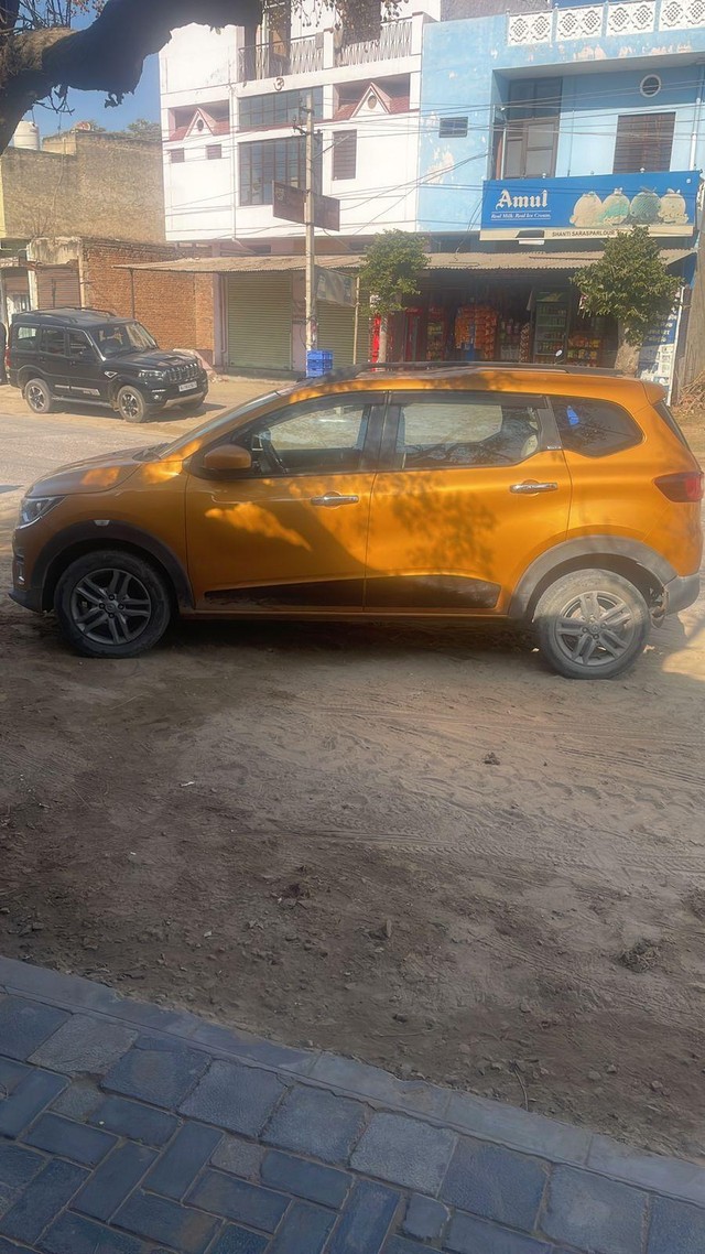 Second-hand 2020 Renault Triber RXZ EASY-R AMT BSVI for sale in Jhunjhunu-4