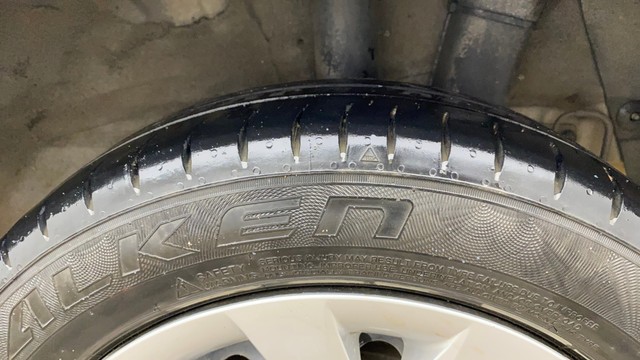 Second-hand 2014 Hyundai Grand i10 Magna for sale in Ahmedabad-31