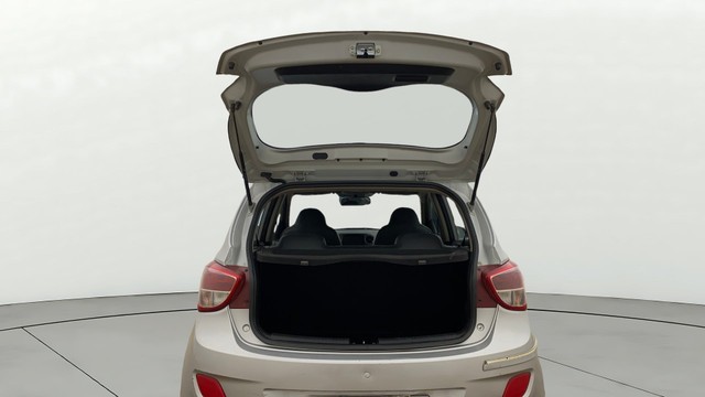 Second-hand 2014 Hyundai Grand i10 Magna for sale in Ahmedabad-20