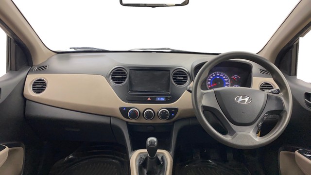Second-hand 2014 Hyundai Grand i10 Magna for sale in Ahmedabad-10