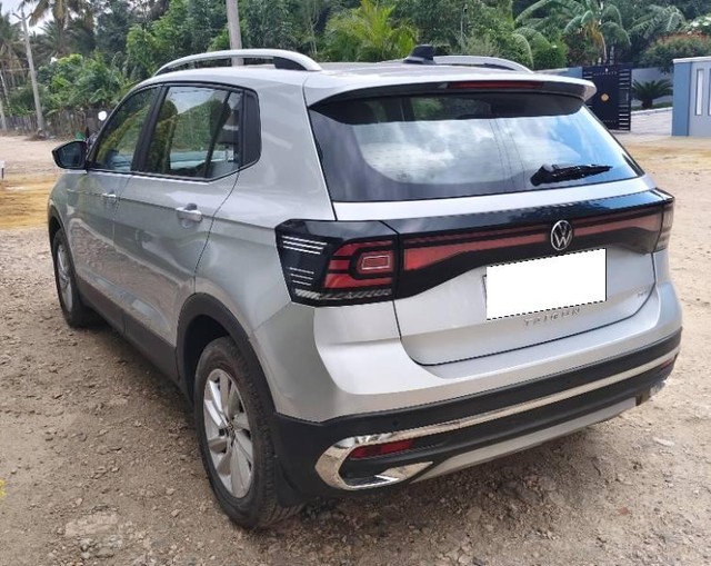 Second-hand 2023 Volkswagen Taigun 1.0 Highline AT for sale in Coimbatore-5