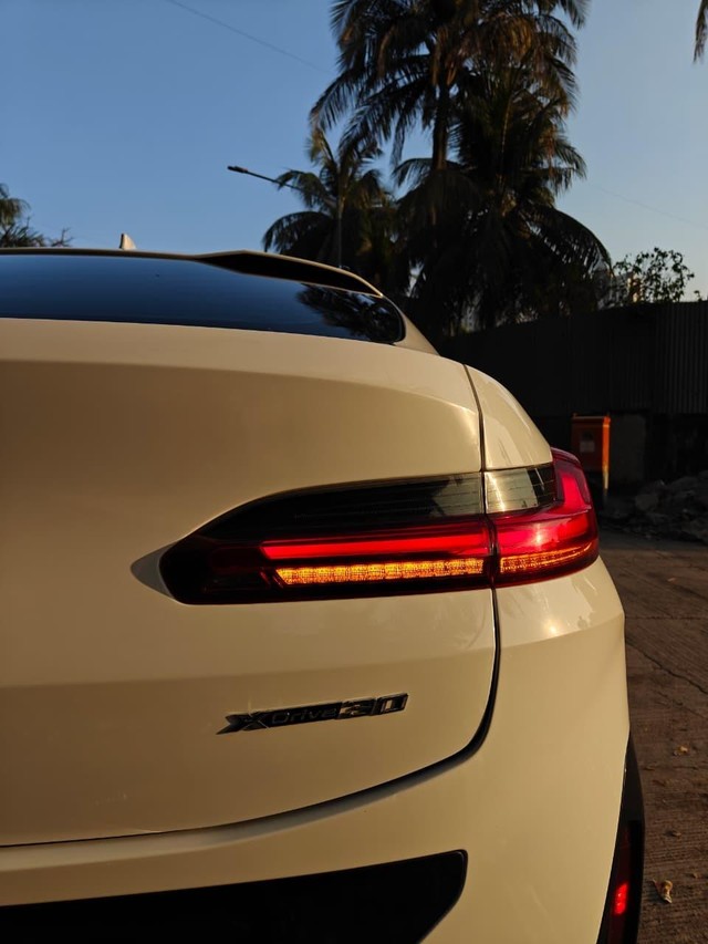 Second-hand 2022 BMW X4 M Sport X xDrive20d for sale in Mumbai-16