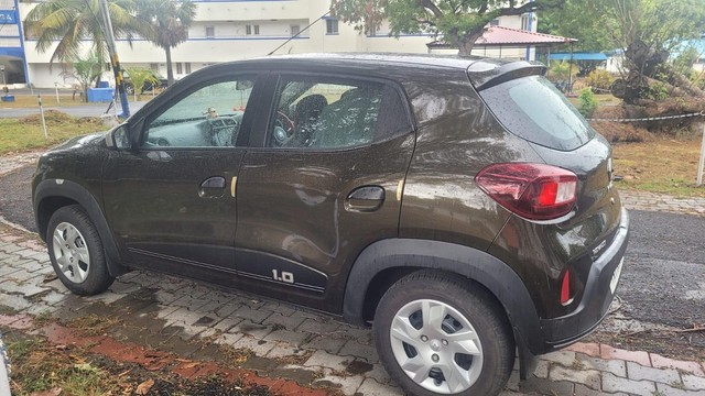 Second-hand 2022 Renault KWID 1.0 RXT AMT BSVI for sale in Gandhinagar-3