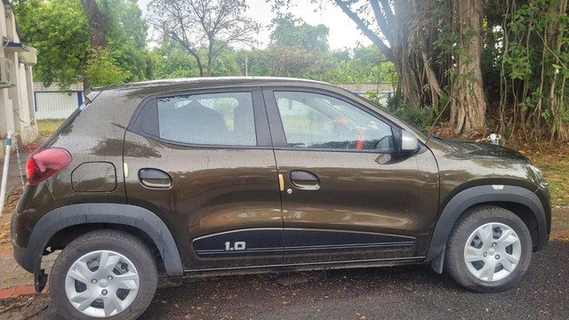 Second-hand 2022 Renault KWID 1.0 RXT AMT BSVI for sale in Gandhinagar-2