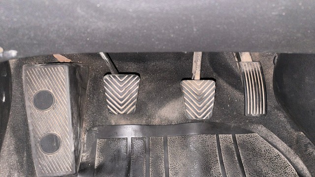 Second-hand 2015 Hyundai i20 1.4 Asta for sale in Mysore-14