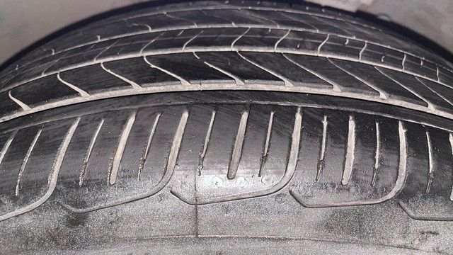 Second-hand 2015 Hyundai i20 1.4 Asta for sale in Mysore-34