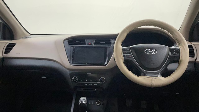 Second-hand 2015 Hyundai i20 1.4 Asta for sale in Mysore-11