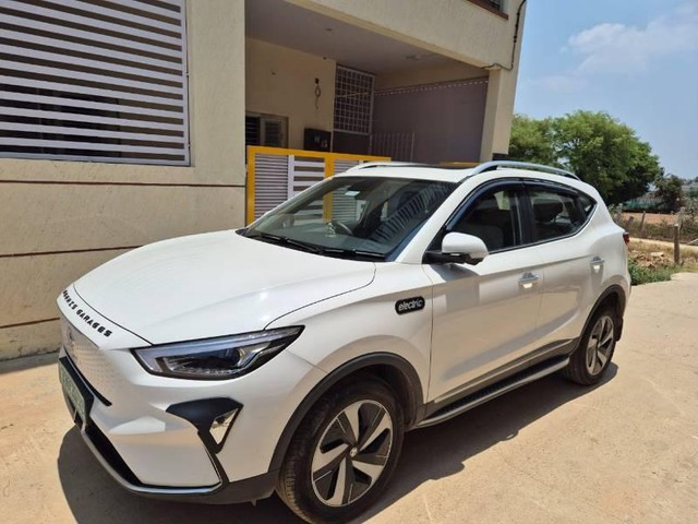 Second-hand 2023 MG ZS EV Exclusive for sale in Bangalore-6