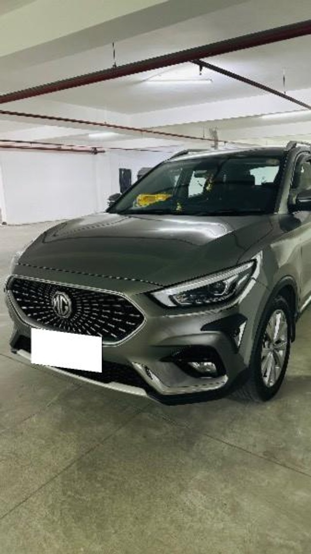 Second-hand 2022 MG Astor Super CVT BSVI for sale in Moosapet-3