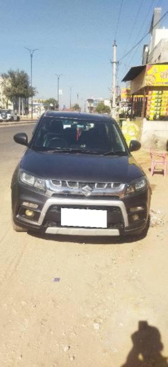 Second-hand 2018 Maruti Vitara Brezza ZDi for sale in Nagaur-3