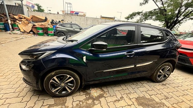 Tata Altroz XZ Plus S Diesel Second-hand 2024 Tata Altroz XZ Plus S Diesel for sale in Kelambakkam-9