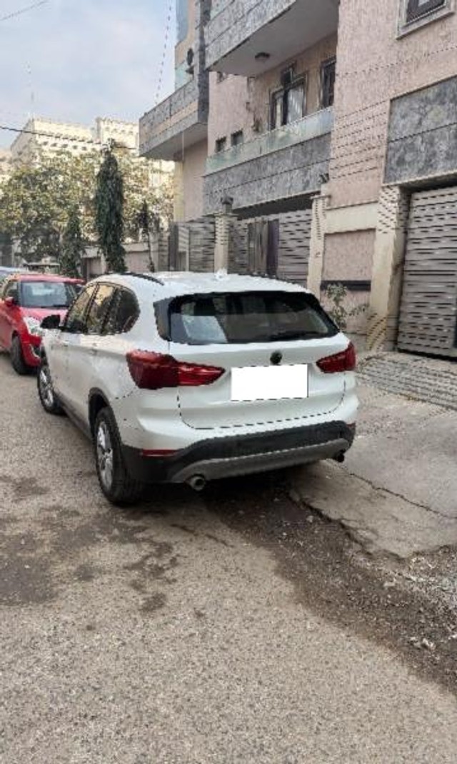 Second-hand 2020 BMW X1 sDrive20d Expedition for sale in New Delhi-3
