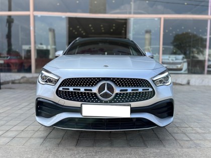 Second-hand 2022 Mercedes-Benz GLA 220d 4M BSVI for sale in Bangalore