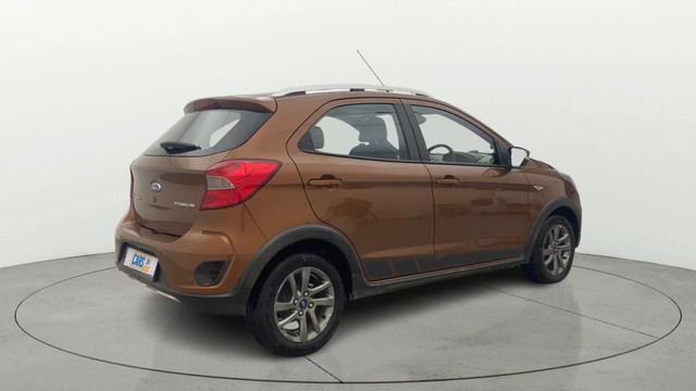 Second-hand 2019 Ford Freestyle Titanium Plus Petrol BSIV for sale in Gulbarga-2
