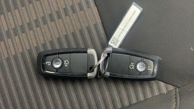 Second-hand 2019 Ford Freestyle Titanium Plus Petrol BSIV for sale in Gulbarga-21