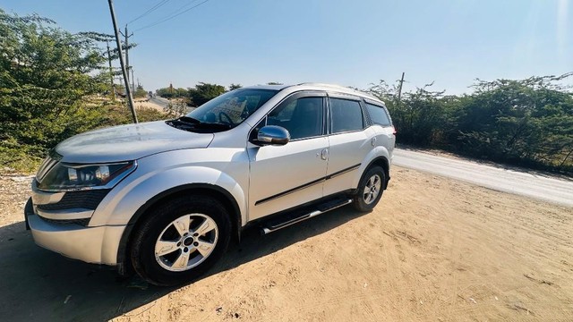 Second-hand 2014 Mahindra XUV500 Sportz for sale in Bhilwara-9