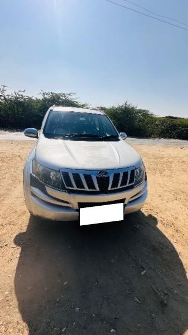 Second-hand 2014 Mahindra XUV500 Sportz for sale in Bhilwara-1