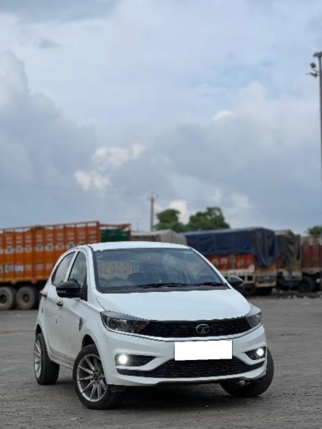 Second-hand 2025 Tata Tiago XE for sale in Karnal-9